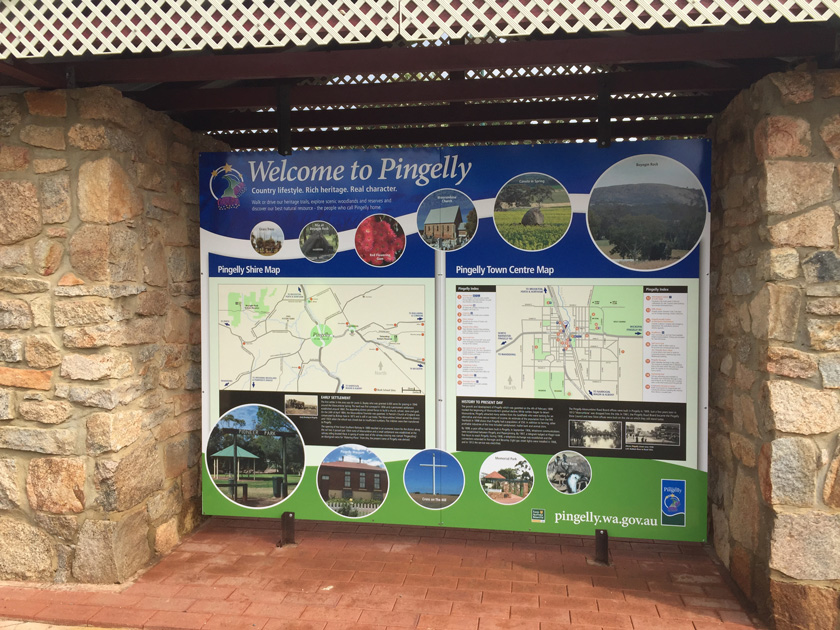 Pingelly Visitor Information Bay with mapping and information panels